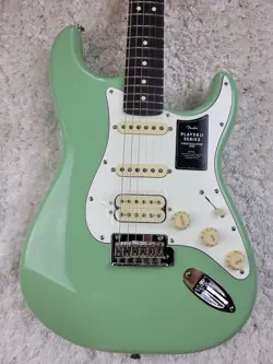 FENDER PLAYER II STRATOCASTER HSS BIRCH GREEN WITH ROSEWOOD FINGERBOARD