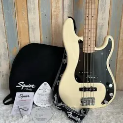 SQUIER BY FENDER PRECISION BASS WITH ORIGINAL CASE FROM JAPAN