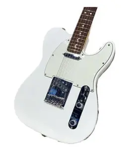 FENDER PLAYER TELECASTER 2022 WHITE ELECTRIC GUITAR WITH SOFT CASE