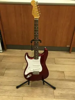 FENDER ELECTRIC GUITAR/STRAT TYPE/RED/SSS/SYNCHRONIZED TYPE/ST62// _54837