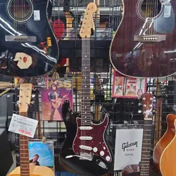 USED FENDER / MIJ HYBRID II STRATOCASTER ROSE BLACK