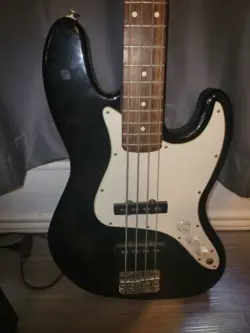 FENDER ELECTRICAL JAZZ BASS SQUIER
