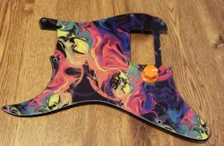 LEFT HANDED FENDER STRATOCASTER PICKGUARD