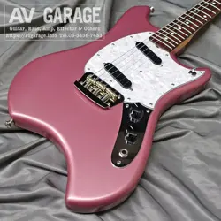 FENDER MADE IN JAPAN SWINGER 2019 BURGUNDY MIST METALLIC ELECTRIC GUITAR