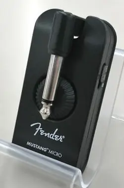 FENDER MUSTANG MICRO HEADPHONE GUITAR AMP - EXCELLENT CONDITION FROM JAPAN USED