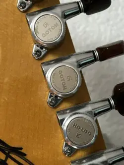 STRATOCASTER, FENDER HSS ELECTRIC GUITAR -...