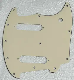 NEW GREAT-FOR FENDER OFFSET SERIES MUSTANG GUITAR PICKGUARD SCRATCH PLATE YELLOW