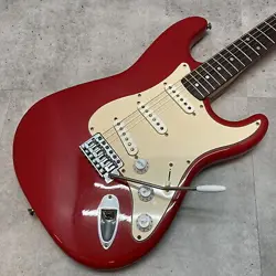 SQUIER BY FENDER STANDARD STRATOCASTER RED USED MAPLE NECK ROSEWOOD FINGERBOARD