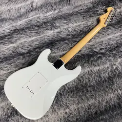 FENDER MADE IN JAPAN TRADITIONAL II 60S STRATOCASTER OLYMPIC WHITE