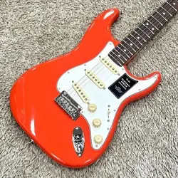 FENDER PLAYER 2STRATOCASTER ROSEWOOD FINGERBOARD / CORAL RED