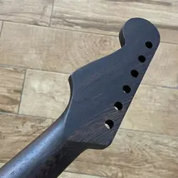 ELECTRIC STRAT GUITAR