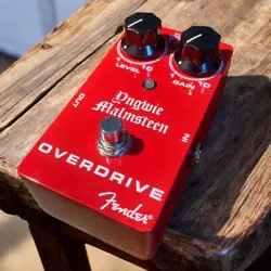 OVERDRIVE PEDAL WITH