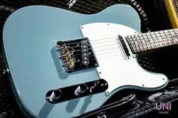 FENDER AMERICAN PROFESSIONAL TELECASTER 2016