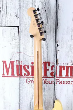 GUITAR BUTTERCREAM WITH