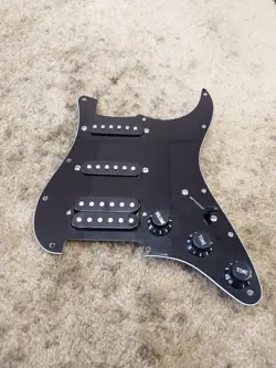 PICKGUARD ASSEMBLY HSS