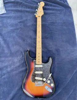 UPGRADED FENDER PLAYER STRATOCASTER