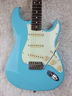 USED FENDER ST-62