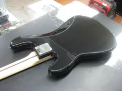 SQUIER P-BASS STRING