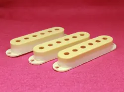AGED FENDER NYLON PICKUP COVERS SET FOR STRATOCASTER - AB01F02