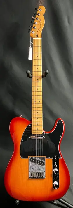 FENDER PLAYER PLUS TELECASTER ELECTRIC GUITAR SIENNA SUNBURST FINISH W/ GIG BAG