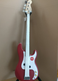 SERIES BASS PRECISION