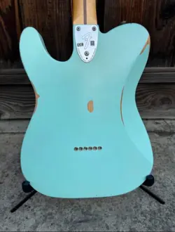 WORN '70S TELECASTER