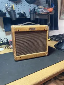 1956 FENDER CHAMP 5F1