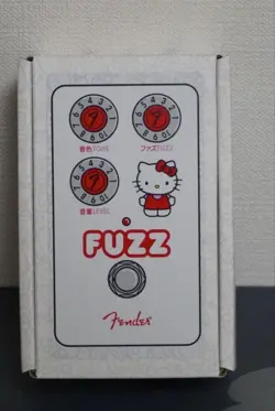 FENDER X HELLO KITTY FUZZ GUITAR PEDAL WHITE SANRIO RARE KAWAII JAPAN.