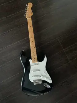 ELECTRIC GUITAR FENDER JAPAN ST54-650 STRATOCASTER BLACK S/N 032250