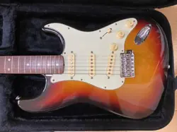 FENDER JAPAN STRATOCASTER ST-62TX 3TS  ELECTRIC GUITAR W/SEMI HARD CASE ARM