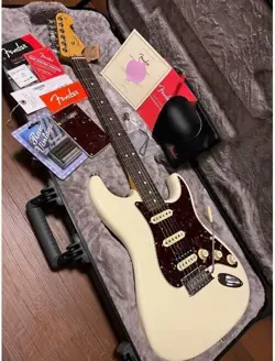 ELECTRIC GUITAR FENDER AMERICAN PROFESSIONAL II STRATOCASTER HSS OLYMPIC WHITE