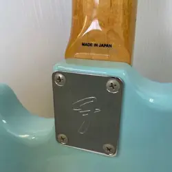 FENDER MUSTANG SONIC