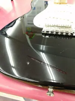 1990-1991 MAPLE NECK