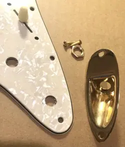 STRATOCASTER PARTS PICKGUARD