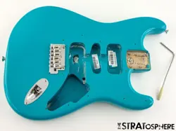 FENDER AMERICAN PROFESSIONAL II STRAT BODY   HARDWARE, ALDER MIAMI BLUE
