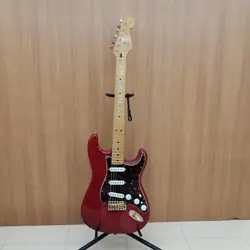 FENDER MEXICO DELUXE PLAYERS STRATOCASTER ELECTRIC GUITAR