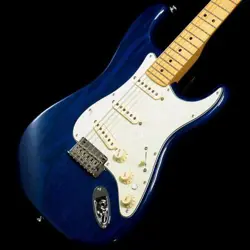 FENDER DELUXE STRATOCASTER SAPPHIRE BLUE TRANSPARENT