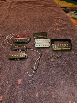 PICKUPS FENDER AND