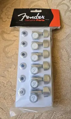 MACHINES STRATOCASTER