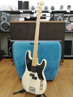 FENDER MEXICO MIKE DIRNT P BASS ELECTRIC SAFE DELIVERY FROM JAPAN