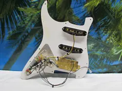 STRATOCASTER BOX