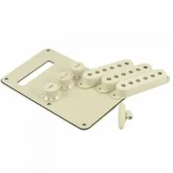 KIT ACCESSORIES FENDER PARCHMENT FOR STRATOCASTER