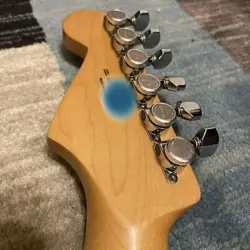 STRATOCASTER BUILT