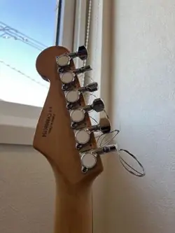 CUSTOMIZED SQUIRE FENDER