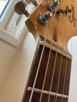 SQUIRE FENDER STRATOCASTER