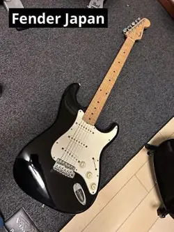 FENDER JAPAN STRATOCASTER ELECTRIC GUITAR BLACK