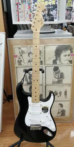 FENDER USA ERIC CLAPTON STRATOCASTER ELECTRIC GUITAR-01