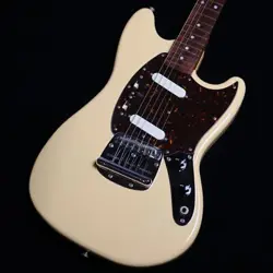 FENDER JAPAN MG69/YWH