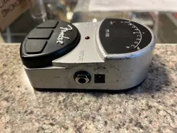 FENDER PT-100 TUNER
