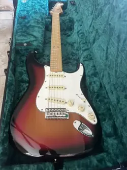 FENDER STEVE LACY STRATOCASTER